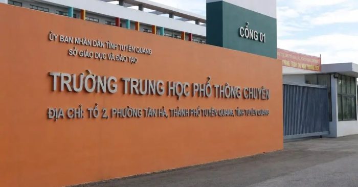 Vụ 146 điểm 10 Toán tại Tuyên Quang: Động cơ của phó hiệu trưởng và Nguyễn Hà Duy được làm rõ trong quá trình điều tra.