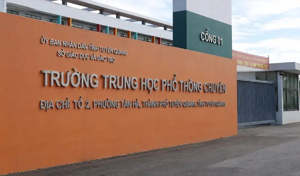 Vụ 146 điểm 10 Toán tại Tuyên Quang: Động cơ của phó hiệu trưởng và Nguyễn Hà Duy được làm rõ trong quá trình điều tra.