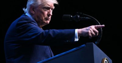 Ông Trump mở rộng tấn công Iran vì mất kiên nhẫn và tức giận