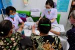 Cô đơn tuổi già kích hoạt vòng xoáy bệnh tật nguy hiểm