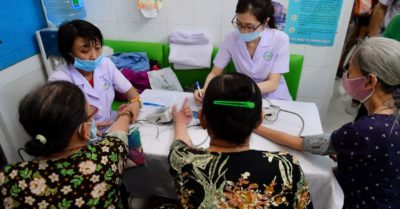 Cô đơn tuổi già kích hoạt vòng xoáy bệnh tật nguy hiểm