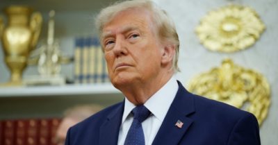 Ông Trump cảnh báo phá hủy toàn bộ nhà máy điện của Iran