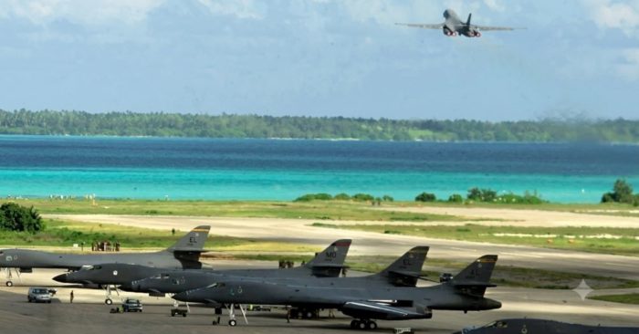 Tân Thủ tướng Anh cho phép Mỹ dùng căn cứ Diego Garcia trong chiến dịch chống Iran, đánh dấu bước ngoặt quan trọng trong quan hệ đồng minh Anh - Mỹ.
