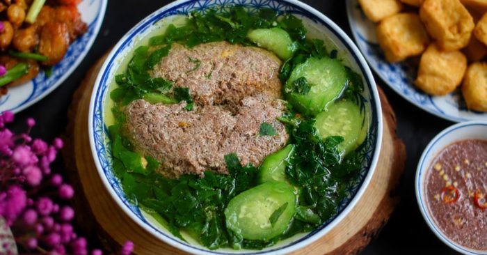 Bát canh trong mâm cơm Việt: Thói quen hay triết lý sống?