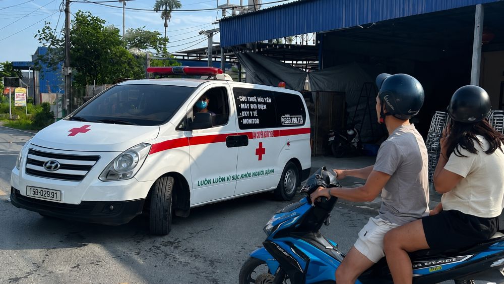 Công an Hải Phòng truy tìm nghi phạm sát hại người phụ nữ trước cổng khách sạn, vụ án đang được khẩn trương điều tra.