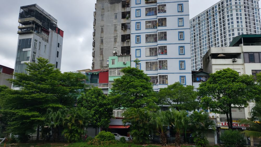 Từ nay, nhà ở cao từ 12 m phải tuân thủ quy định mới về thiết kế phòng cháy chữa cháy. Tìm hiểu những điểm người dân cần lưu ý.