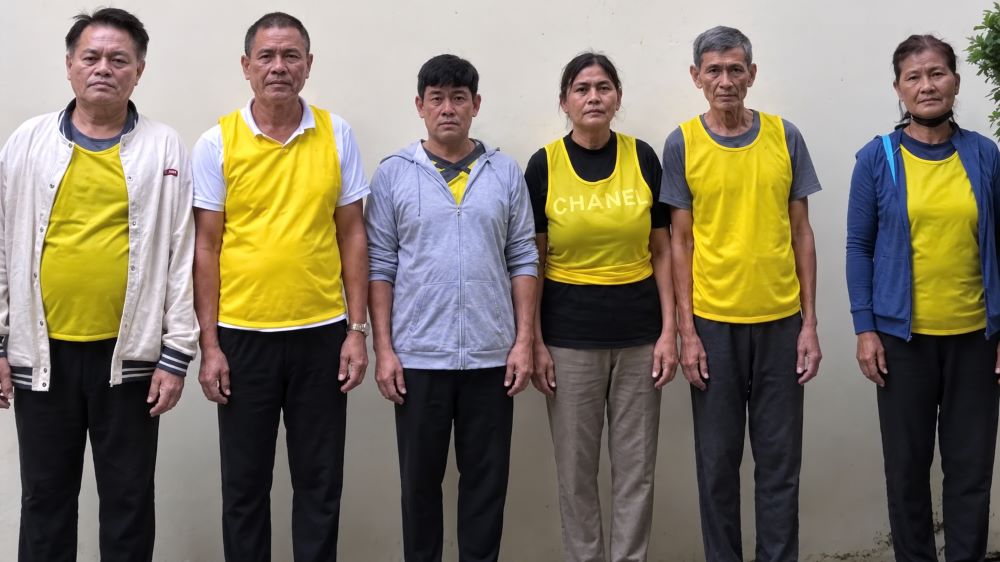 Triệt phá nhóm lừa đảo người Philippines dàn cảnh đánh bài để chiếm đoạt tiền của khách du lịch nước ngoài tại TP.HCM. Xem thủ đoạn tinh vi.