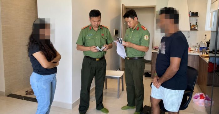 Khách qua đêm tại nhà dân phải khai báo: Ai thông báo và khi nào?