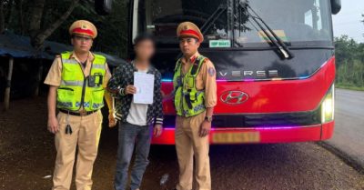 Xe khách chạy gần gấp đôi tốc độ cho phép, tài xế dương tính ma túy lúc 2 giờ sáng