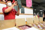 Quả vải Nhật 260.000 đồng cho 4 quả: giá cao, sản lượng ít, người Việt chọn hàng đông lạnh