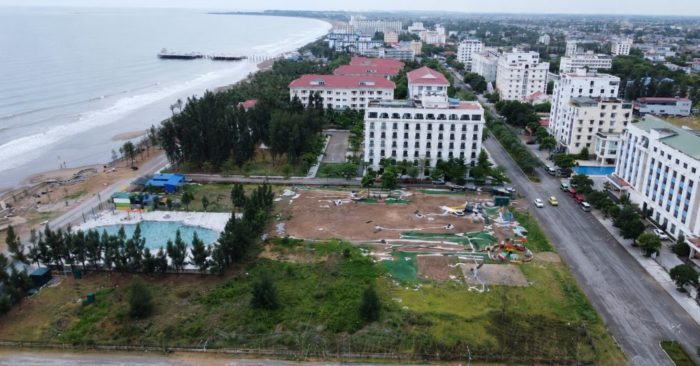 Nhiều sai phạm được phát hiện tại dự án du lịch biển Hải Tiến hơn 330 tỷ đồng. Cập nhật kết quả kiểm tra và các nội dung liên quan.