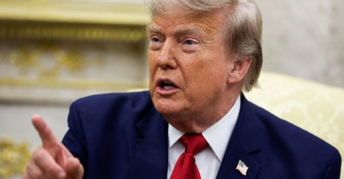 Tổng thống Trump đưa ra cảnh báo cứng rắn với Iran giữa căng thẳng leo thang. Diễn biến mới và thông điệp đáng chú ý từ Washington.
