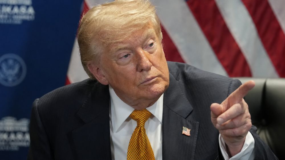 Ông Trump tuyên bố quyền công dân Mỹ không phải để mua bán, tiếp tục thúc đẩy xem xét lại chính sách quyền công dân theo nơi sinh.