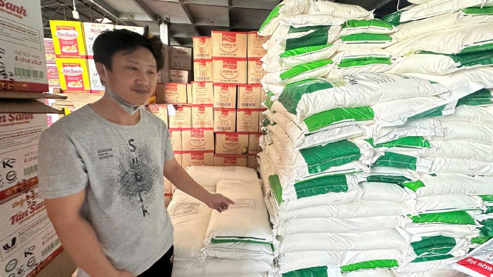 Triệt phá đường dây bột ngọt, hạt nêm giả, lực lượng chức năng thu giữ lượng lớn tang vật trước khi hàng lọt vào thị trường.