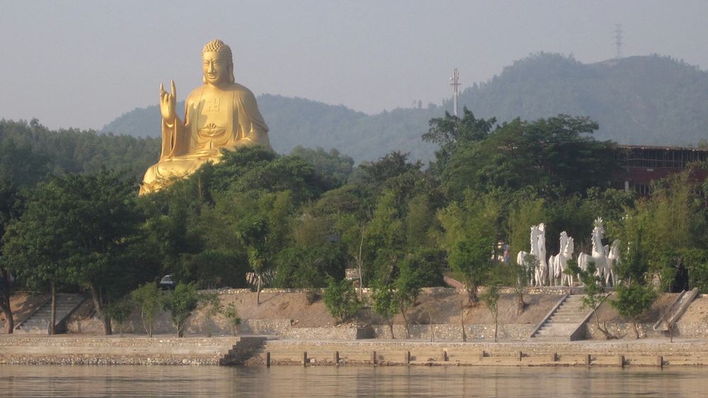 Dự án Khu tâm linh Hồ Núi Cốc 15.000 tỷ đồng của Xuân Trường bị chấm dứt hoạt động sau nhiều năm chậm tiến độ.