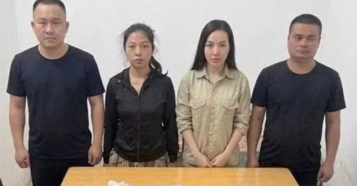 Công an Hải Phòng triệt phá nhóm lừa bán vàng giả gồm 3 phụ nữ và 2 người nước ngoài, thu giữ nhiều tang vật liên quan.