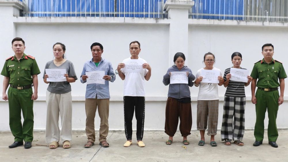 Công an Nghệ An triệt xóa 2 đường dây mua bán người qua biên giới, bắt giữ 6 đối tượng, giải cứu các nạn nhân và mở rộng điều tra.