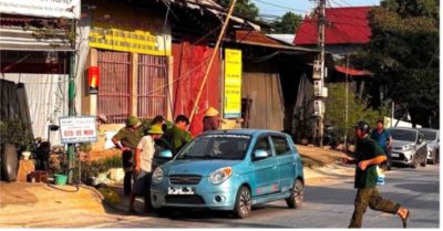 Hai người đàn ông tử vong bí ẩn trong ô tô đỗ ven Quốc lộ 32, ai đã phát hiện đầu tiên?