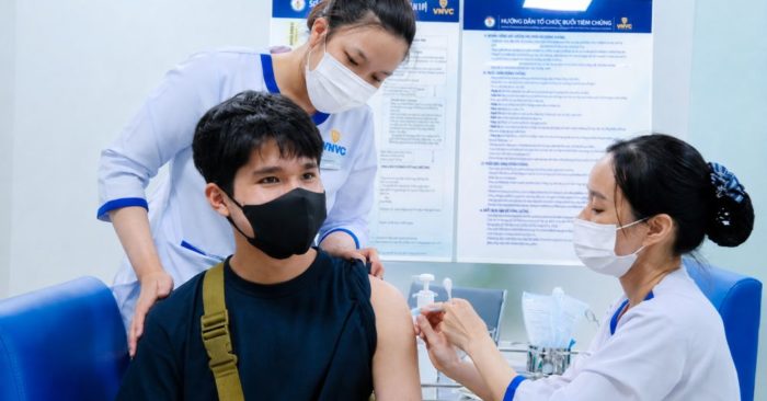 Ung thư hầu họng ở nam giới liên quan hút thuốc, rượu bia và virus HPV