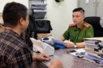 Giám đốc nhà sách bán 34.000 sách giáo khoa giả bị khởi tố