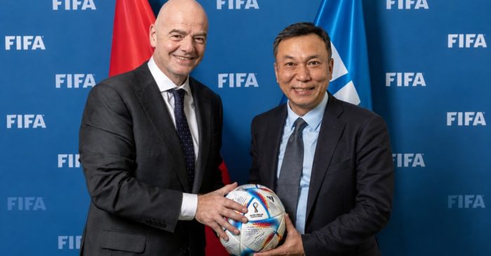 Chủ tịch FIFA trở lại với trận chung kết Đông Nam Á