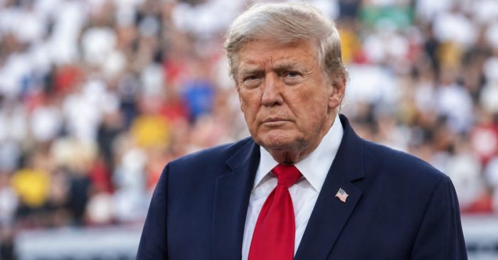 Trump mở ‘chiến tranh kinh tế’ nhằm vào các bên hỗ trợ Iran