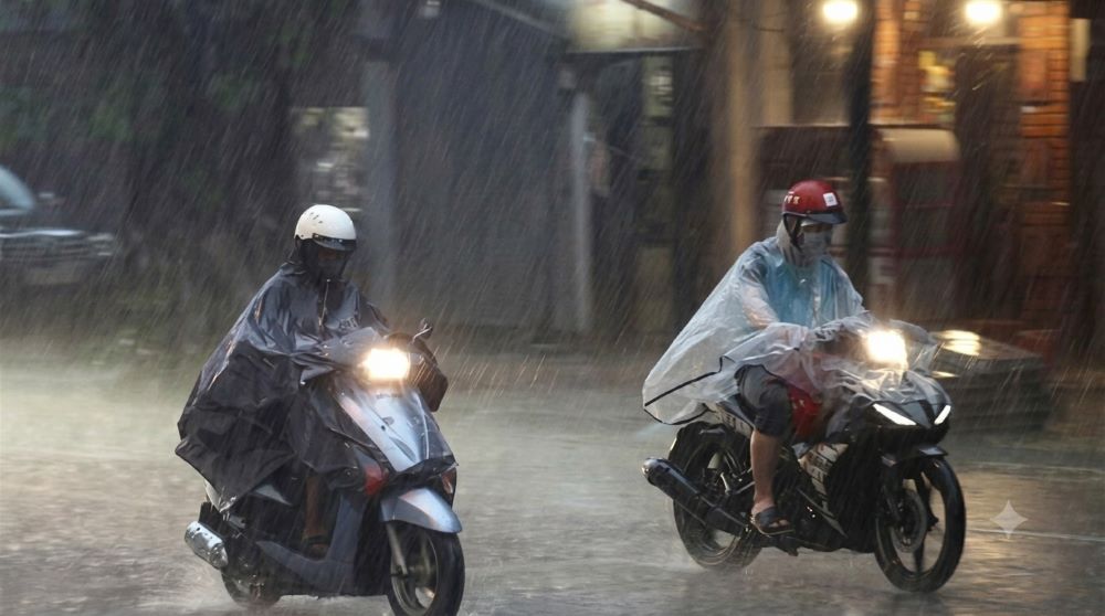 Dự báo thời tiết 21-8: Áp thấp nhiệt đới gây mưa lớn diện rộng tại miền Bắc và dông rải rác trên cả nước.