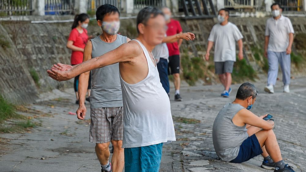 Cụ bà 70 tuổi lên Hà Nội làm giúp việc, thu nhập 9-10 triệu đồng mỗi tháng và tích cóp tiền để chủ động dưỡng già.