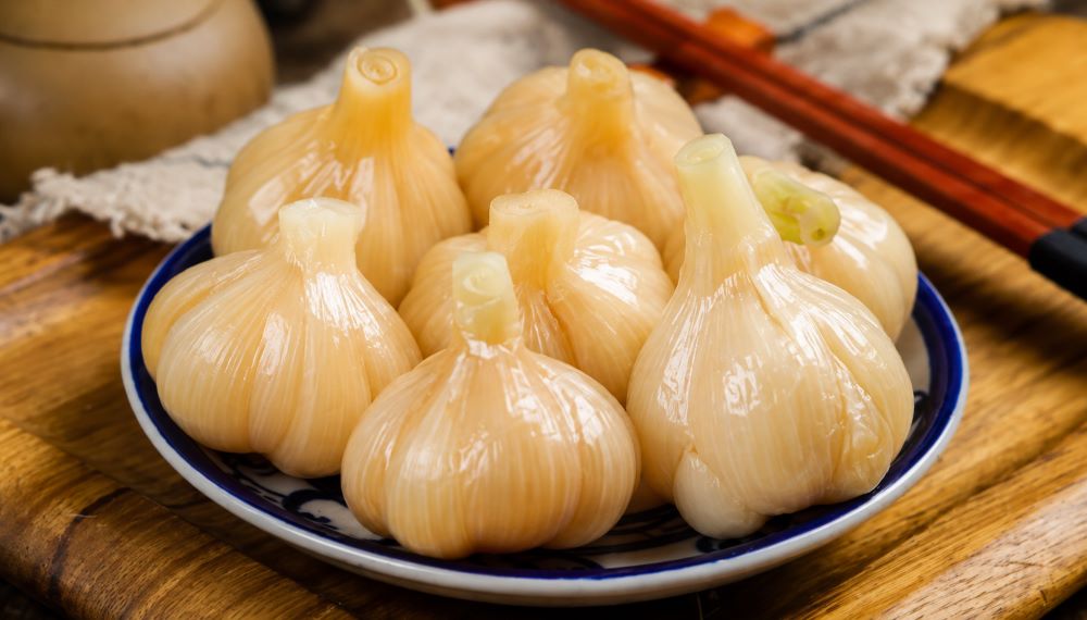 Tỏi đứng thứ 7 trong danh sách 20 thực phẩm tốt nhất thế giới, chứa nhiều hợp chất có lợi nhưng cần sử dụng đúng cách.