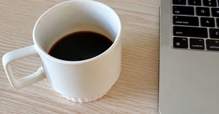 Cà phê ảnh hưởng thế nào đến làn da khi uống mỗi ngày