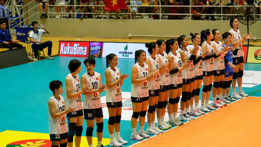 Tuyển bóng chuyền nữ Việt Nam thua 0-3 trước Thái Lan, đối mặt nhiều thách thức trước giải vô địch châu Á và ASIAD 2026. Đọc chi tiết.
