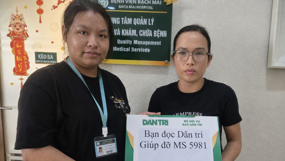 Dân trí hỗ trợ hơn 509 triệu đồng giúp mẹ con chị Huyền vượt qua biến cố và ổn định cuộc sống. Tiêu đề: