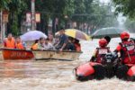Bão Narra đứng yên, Quảng Tây sơ tán 54.000 người