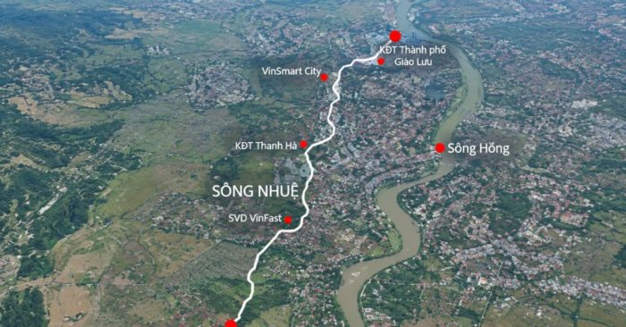 Toàn cảnh sông Nhuệ ô nhiễm chảy qua nhiều đại đô thị Hà Nội, kỳ vọng được hồi sinh nhờ dự án cải tạo hơn 75.000 tỷ đồng.