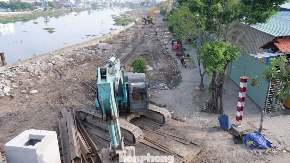 Thành phố chưa có bãi chứa 17 triệu m3 bột vé từ các dự án cải thiện kênh Rạch, nguy cơ làm chậm tiến trình thi công hạ tầng đô thị. Tìm hiểu ngay!