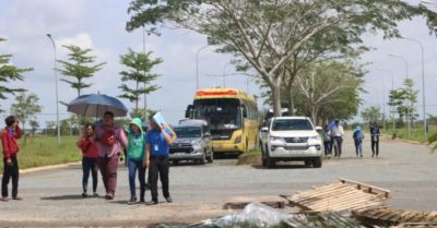 Đất nền, căn hộ giảm giá nhưng giao dịch vẫn rất thấp