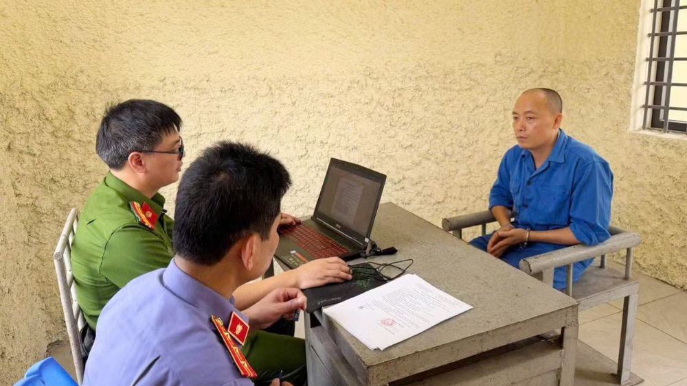 Vua Quạt Trần Đình Tiệp thừa nhận livestream, đưa thông tin chưa kiểm chứng lên mạng. Vụ việc là cảnh báo về trách nhiệm khi dùng mạng xã hội.