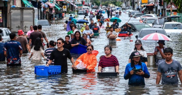 Lũ phủ Bangkok, hơn nửa triệu hộ dân Thái Lan bị ảnh hưởng