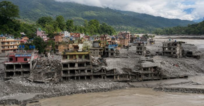 Cảnh báo sớm Nepal được lắp đặt lại sau thảm họa lũ quét, nhằm phát hiện nguy cơ sạt lở và cảnh báo cộng đồng.