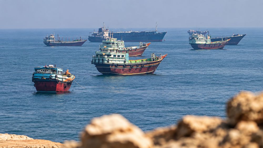 Iran đưa ra 7 điều kiện với Mỹ để mở lại eo biển Hormuz, tuyến hàng hải chiến lược đang bị đóng cửa giữa xung đột Iran - Mỹ.