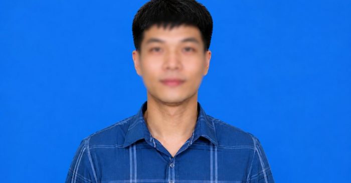 Nguyễn Đình Dụng bị đề nghị truy tố vì nhận 20 triệu đồng tổ chức đưa 4 người Trung Quốc nhập cảnh trái phép vào Việt Nam.