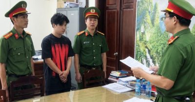 Cần Thơ bắt giam người buôn kho thuốc lá điện tử trị giá tiền tỷ