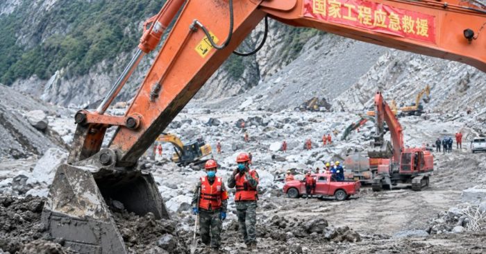 Nepal đề nghị 20 triệu USD từ quỹ quốc tế để khắc phục hậu quả lũ quét thảm khốc, trong bối cảnh thiệt hại do biến đổi khí hậu.