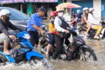 Ngày nắng nóng, chiều tối nhiều nơi xuất hiện mưa dông