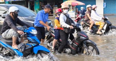 Ngày nắng nóng, chiều tối nhiều nơi xuất hiện mưa dông
