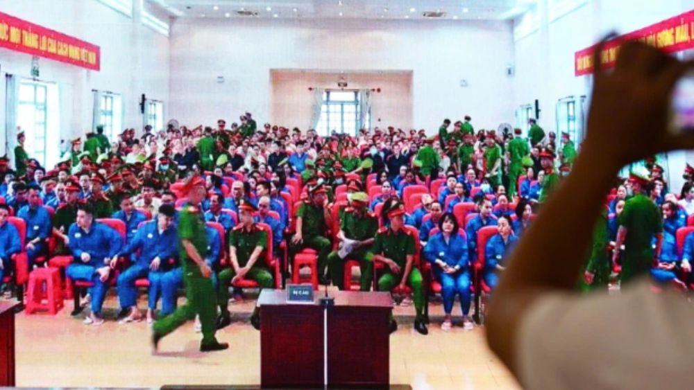 Vụ án ma túy VN10 với 227 bị cáo, trong đó có Chi Dân, An Tây, bước vào thời điểm tuyên án sau gần 20 ngày xét hỏi, tranh luận và nghị án.