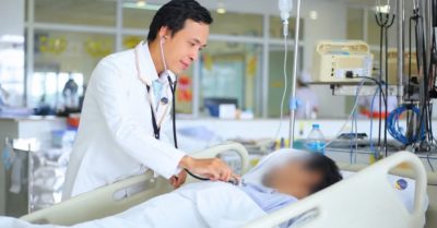 Tây Ninh: Uống nhầm hóa chất thú y cất trong tủ lạnh, tổn thương thực quản