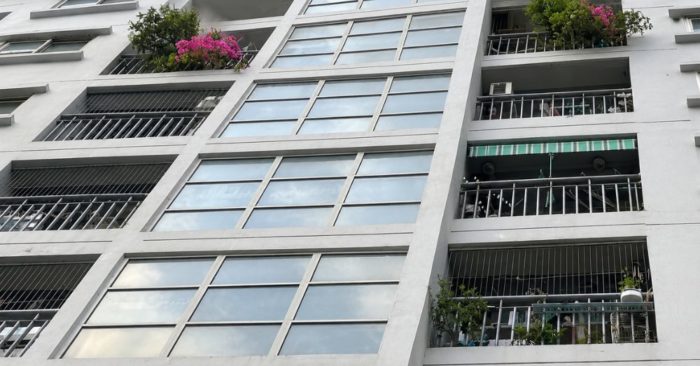 Cháy buồng kỹ thuật tầng 10 chung cư Ecohome 1 ở Hà Nội